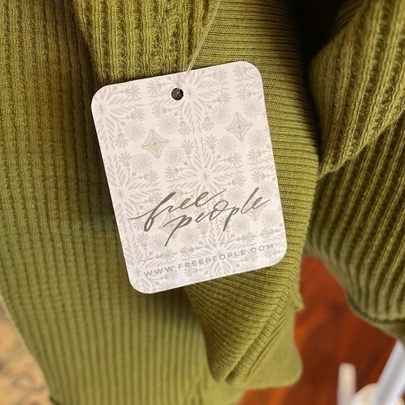 NWT - Free People Santa Clara Boho Thermal Waffle Knit Top, Army Green, Size M - Picture 7 of 8